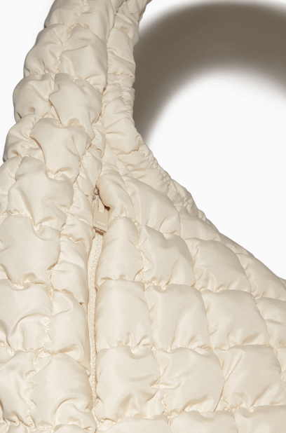 [Jennie Pick] COS Quilted Oversized Shoulder Bag Off White