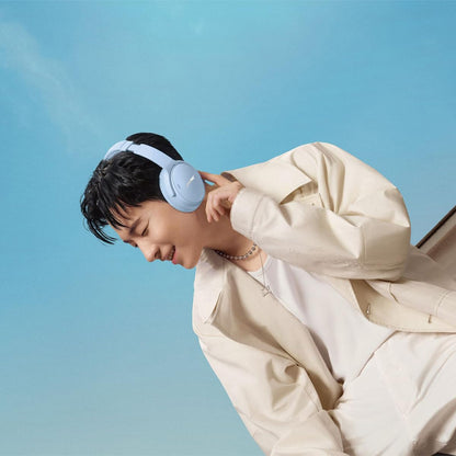 Bose QuietComfort Headphones - Wireless Bluetooth Headphones, Active Over Ear Noise Cancelling and Mic, USB-C Charging, Deep Bass, Up to 24 Hours of Playtime, Black