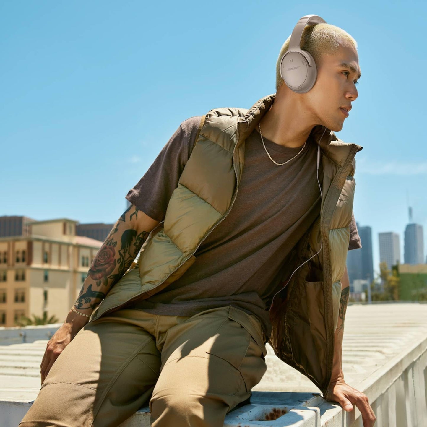 Bose QuietComfort Headphones - Wireless Bluetooth Headphones, Active Over Ear Noise Cancelling and Mic, USB-C Charging, Deep Bass, Up to 24 Hours of Playtime, Black