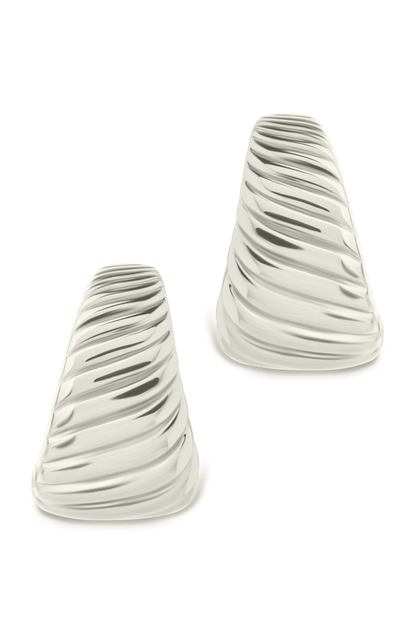 Beth Twisted Croissant Ear Cuff