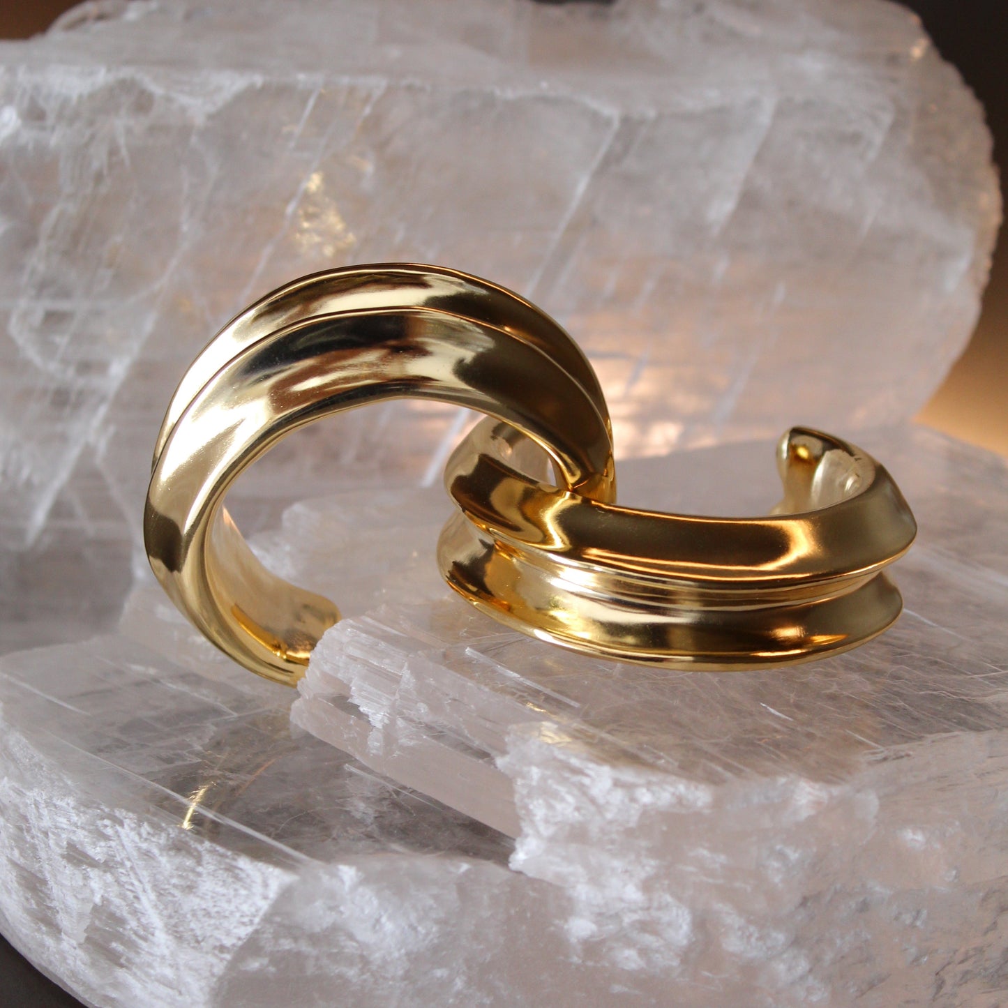 Isa Sculptural Slim Cuff Bracelet