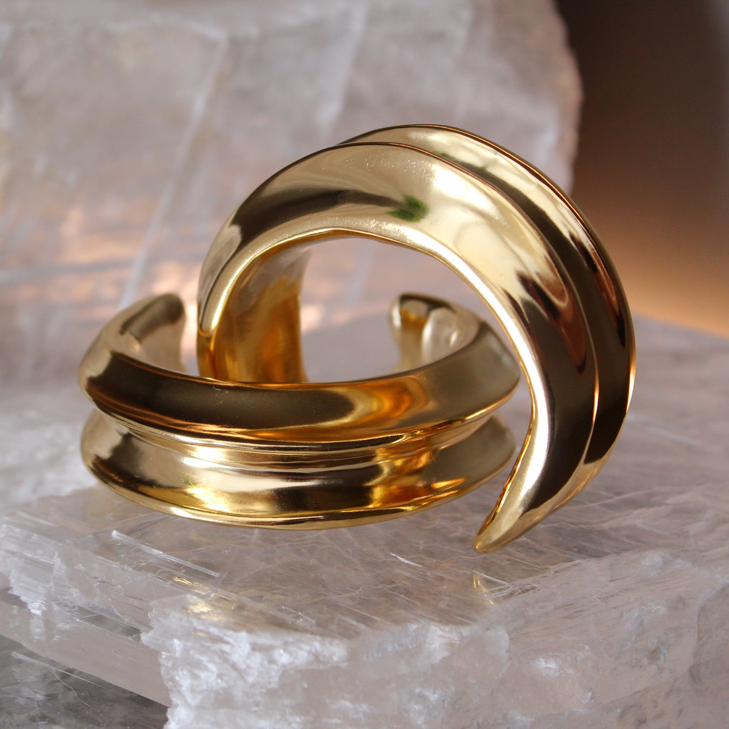 Isa Sculptural Slim Cuff Bracelet