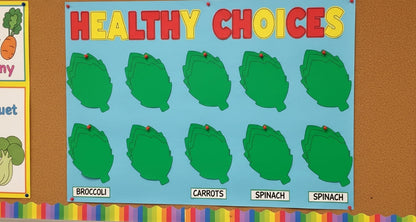 SHAPES ETC. Small Single Color Creative Foam Cut-Outs - Green Leaf