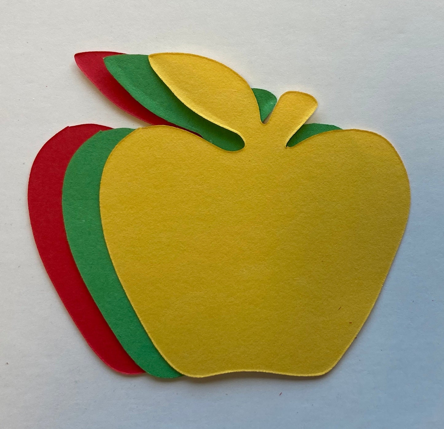 SHAPES ETC. Apple Tri-Color Creative Cut-Outs- 3”