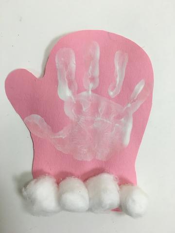 SHAPES ETC. Mitten Assorted Color Creative Cut-Outs- 3”