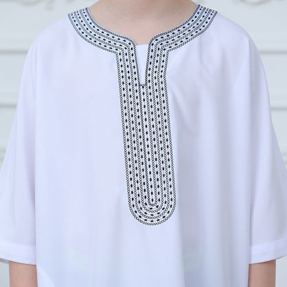 Black Geometric Trim Islamic Thobe(MKB018)