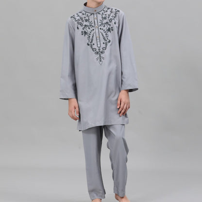 Boys' Embroidered Thobe Set with Pants(MKB034)