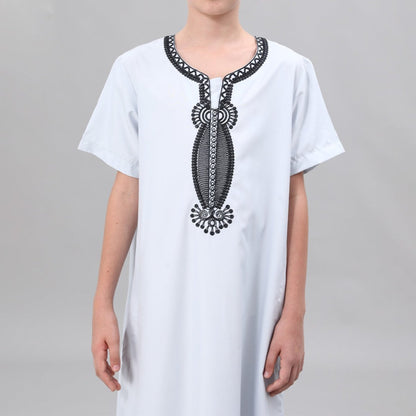 Boys' Embroidered Thobe with Ornate Neckline(MKB036)
