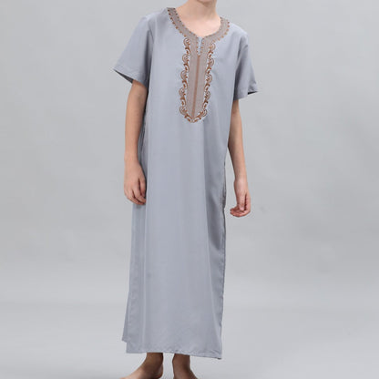 Boys' Embroidered Thobe with Side Pockets(MKB035)