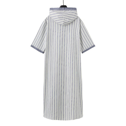 Breathable 3D Digital Print Striped Thobe Men's Loose Fit Short Sleeve Muslim Robe with V-Neck (MT033)