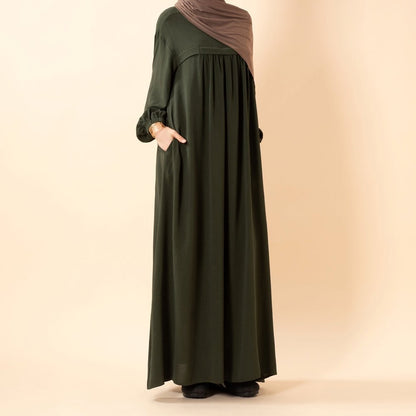 Crepe Abaya with Secure Pockets for Umrah (MA386)