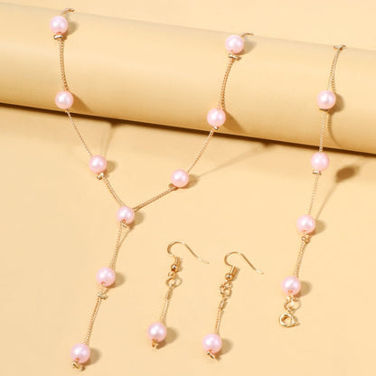 Elegance Pearl Earrings & Necklace Ensemble (MAC313)