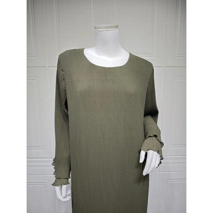 Elegant Muslim Women's Pleated Chiffon Pullover Robe Dress Modest Solid Color Abaya with Flared Sleeves (MA176)