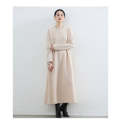 Elegant Round Neck A-Line Maxi Dress - Solid Color Modest Abaya with Pockets (MA310)
