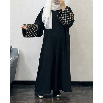 Embroidered Pattern Abaya Robe Dress - Modest Muslim Long Sleeve Maxi with Detachable Belt(MA272)