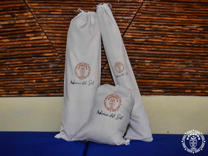 Hamac à barre L Pride de Hamac de Sol, featuring a sturdy frame and colorful fabric for outdoor relaxation.