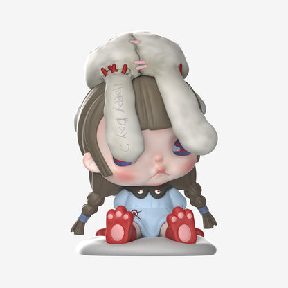 Labubu Loot TINYTINY-Prologue Series plush pendant in a blind box, featuring a soft, collectible character from the Labubu Loot collection.