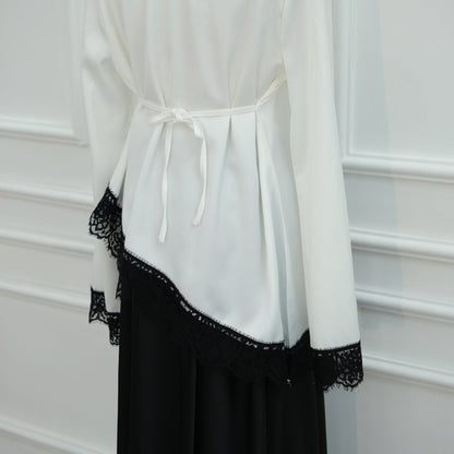 Lace Trim Contrast Panel Satin Top(MS407)