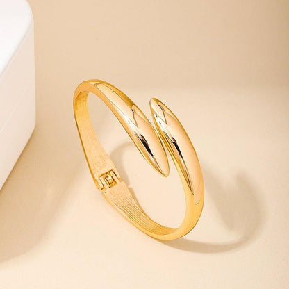 MAC098 Personalized Opening Simple Women's Bracelet