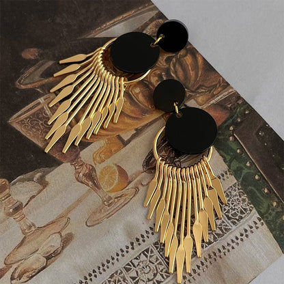 Medieval Tassel Black Gold Earrings(MAC197)