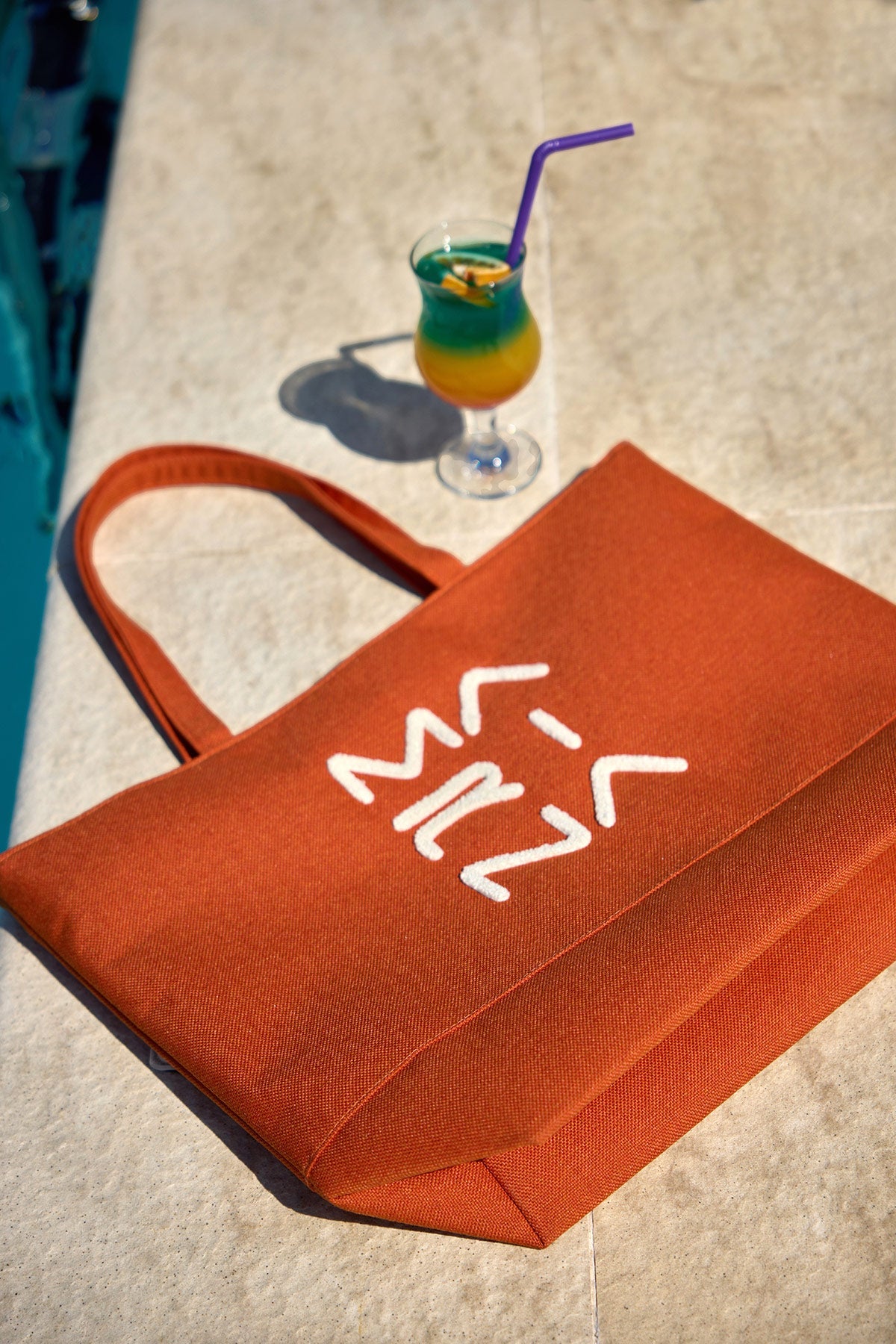 Orange Marina Modest beach bag with zipper, stylish plaj çanta made for carrying essentials to the beach.