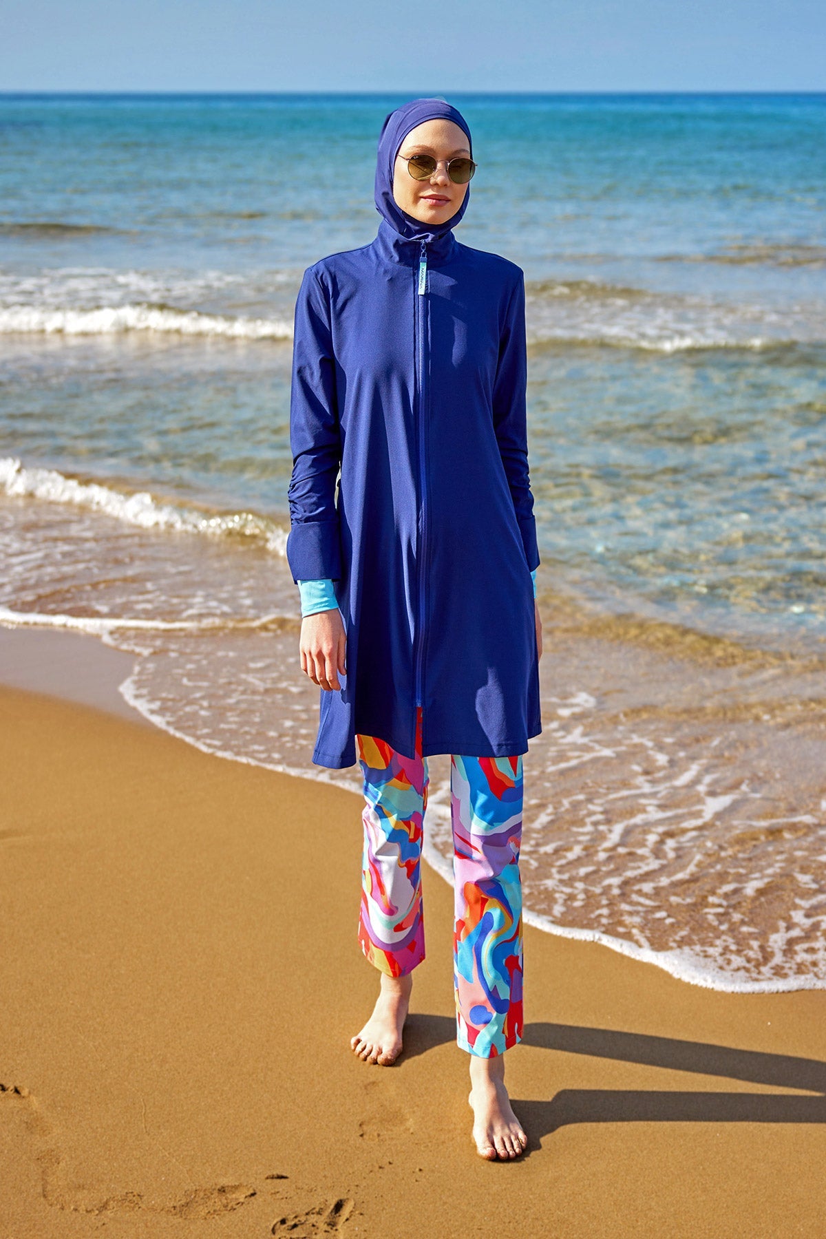Marina Modest full coverage Tam Kapalı Mayo swimsuit in black with long sleeves and modest design, suitable for full body sun protection.