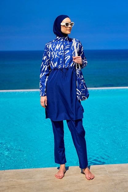 Navy blue full coverage modest swimwear set by Marina Modest, tam kapalı mayo, designed for full-body sun protection and comfort.
