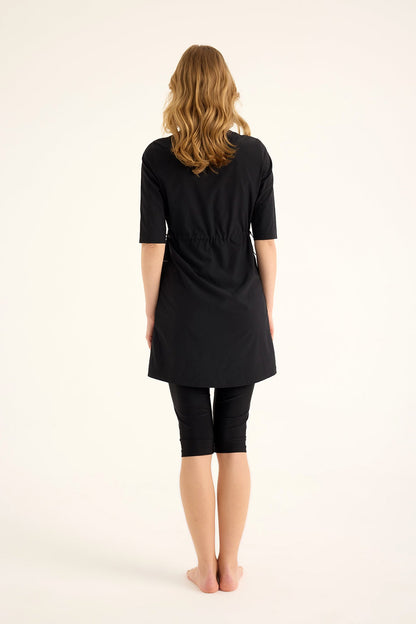 Marina Modest black half-coverage swimsuit, Yarı Kapalı Havuz Mayo style, designed for modest swimwear with full front and back coverage.