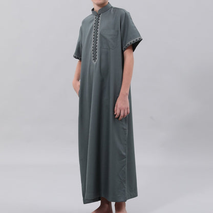 Muslim Boys Embroidered Thobe with Pockets (MKB013)