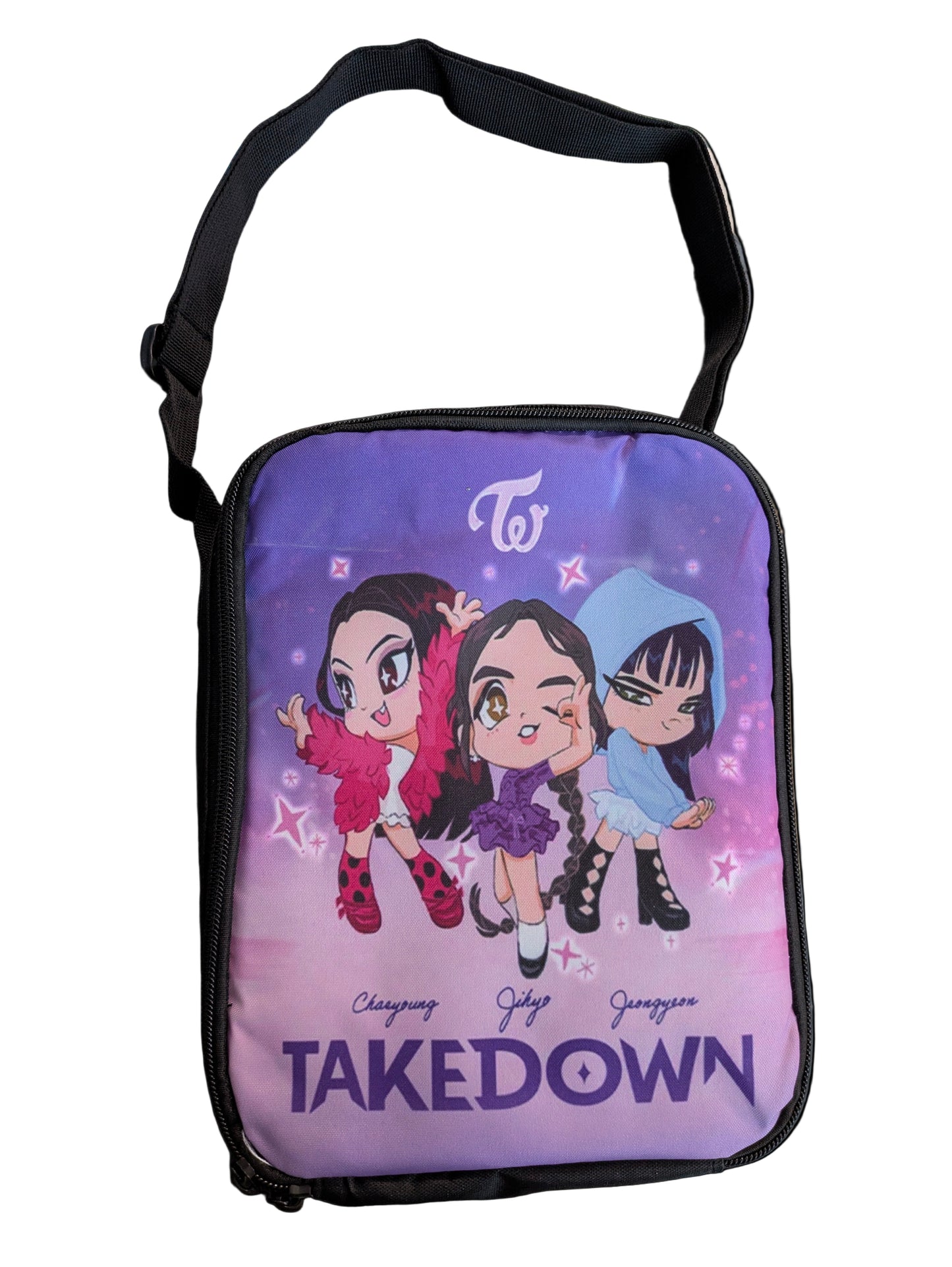 K-POP Demon Hunters shoulder lunch bag in Takedown Edition, featuring vibrant character artwork and adjustable strap.