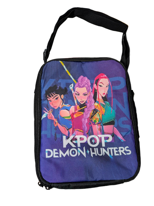 K-POP DEMON HUNTERS shoulder lunch bag with trio design, featuring colorful characters and durable fabric for everyday use.