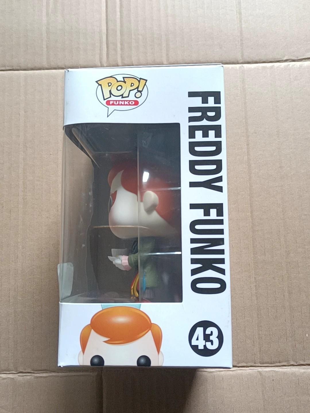 LE400 SDCC Freddy Funko as Mad Hatter collectible figure by Ralphie's Funhouse, featuring Freddy in Mad Hatter costume.