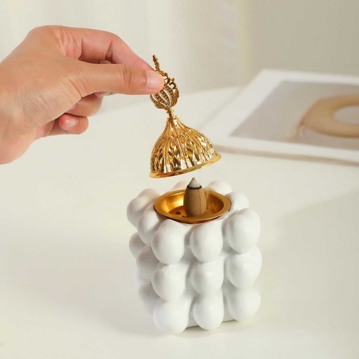 Resin Decorative Heart-Shaped Cube Incense Burner (MAC401)