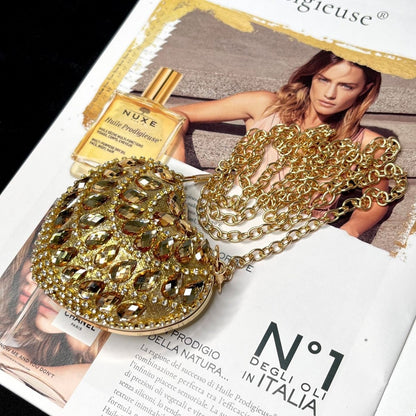 Sparkling Heart-Shaped Crossbody Bag Everyday Glam Diamond-Studded Mini Purse (MAC279)
