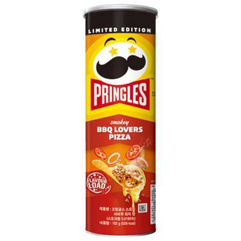 Pringles Smokey BBQ Lover Pizza chips in a red container, showing flavor and crispy texture in a close-up view.