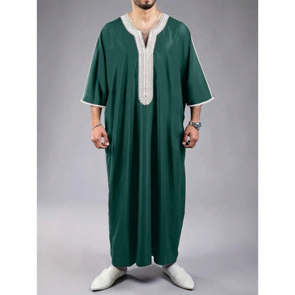 V-Neck Geometric Stitching Embroidered Medium Short Sleeve Muslim Robe Thobe (MT030)