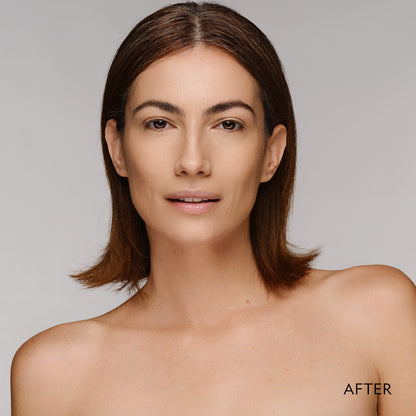 YENSA Super Serum Silk Matte Powder Peptide Foundation in fair shade, showcasing smooth, natural finish on skin.