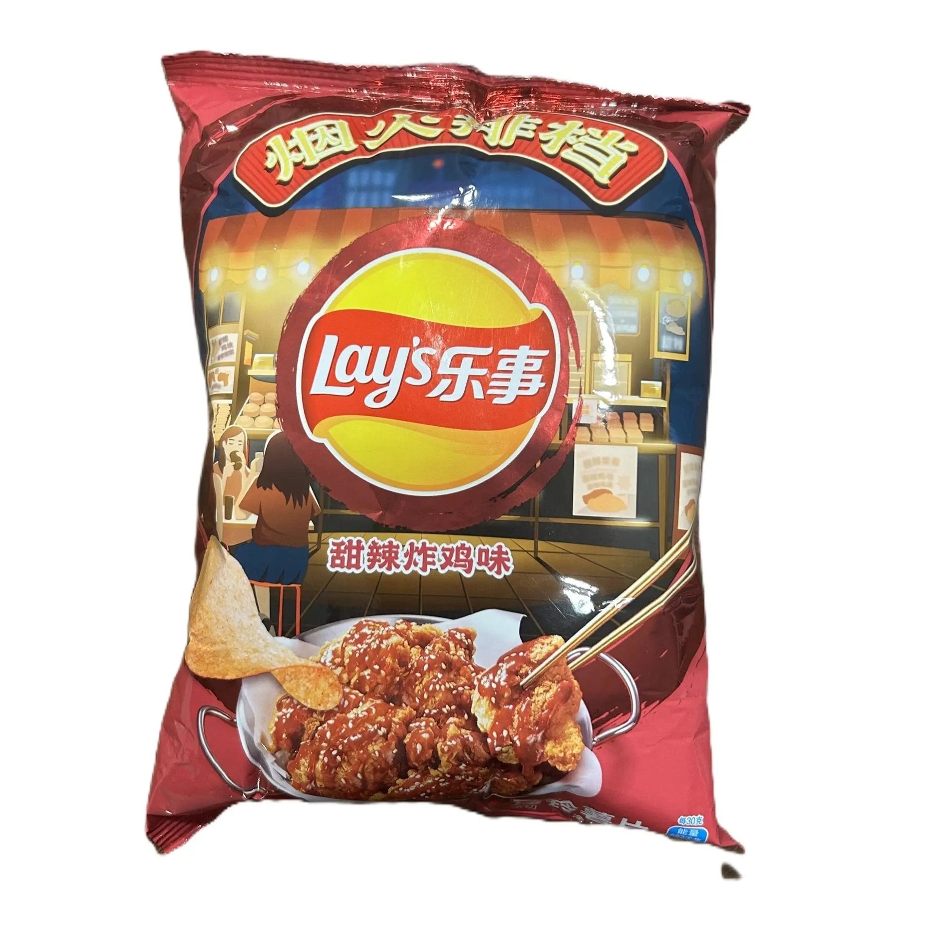 Yum At Hart Lay’s Sweet & Spicy Fried Chicken Chips in a 70g Chinese snack bag, crispy flavored potato chips with sweet and spicy seasoning.