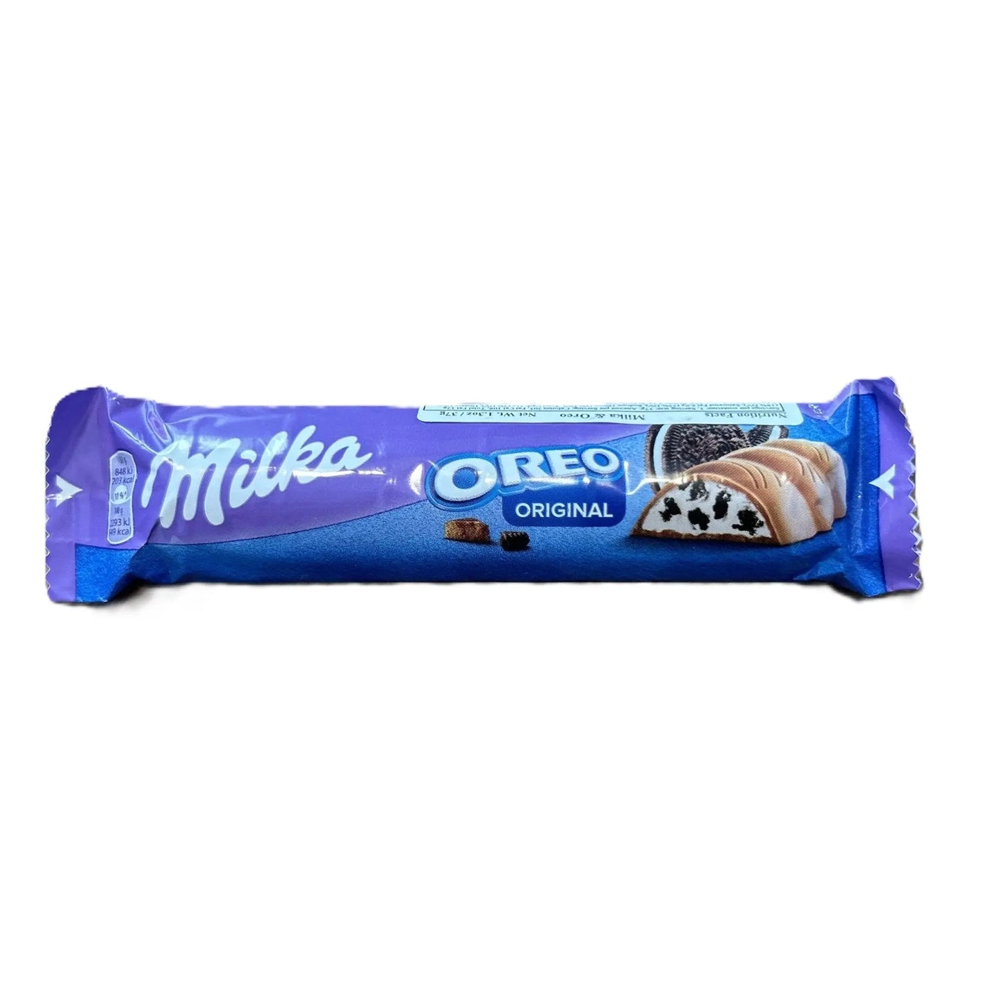 Yum At Hart Oreo x Milka chocolate bar with Oreo bits, 100g, featuring creamy milk chocolate and crunchy Oreo pieces.